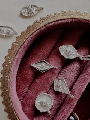 Pendants & Charms